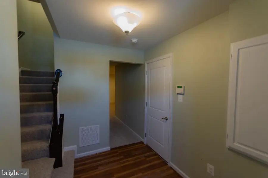 142 Norwood Dr, Falling Waters, WV 25419 - #2