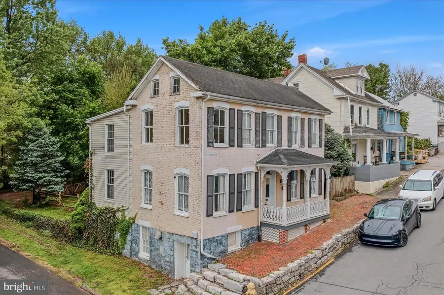 224 Pennsylvania Ave, Martinsburg, WV 25404 - #3