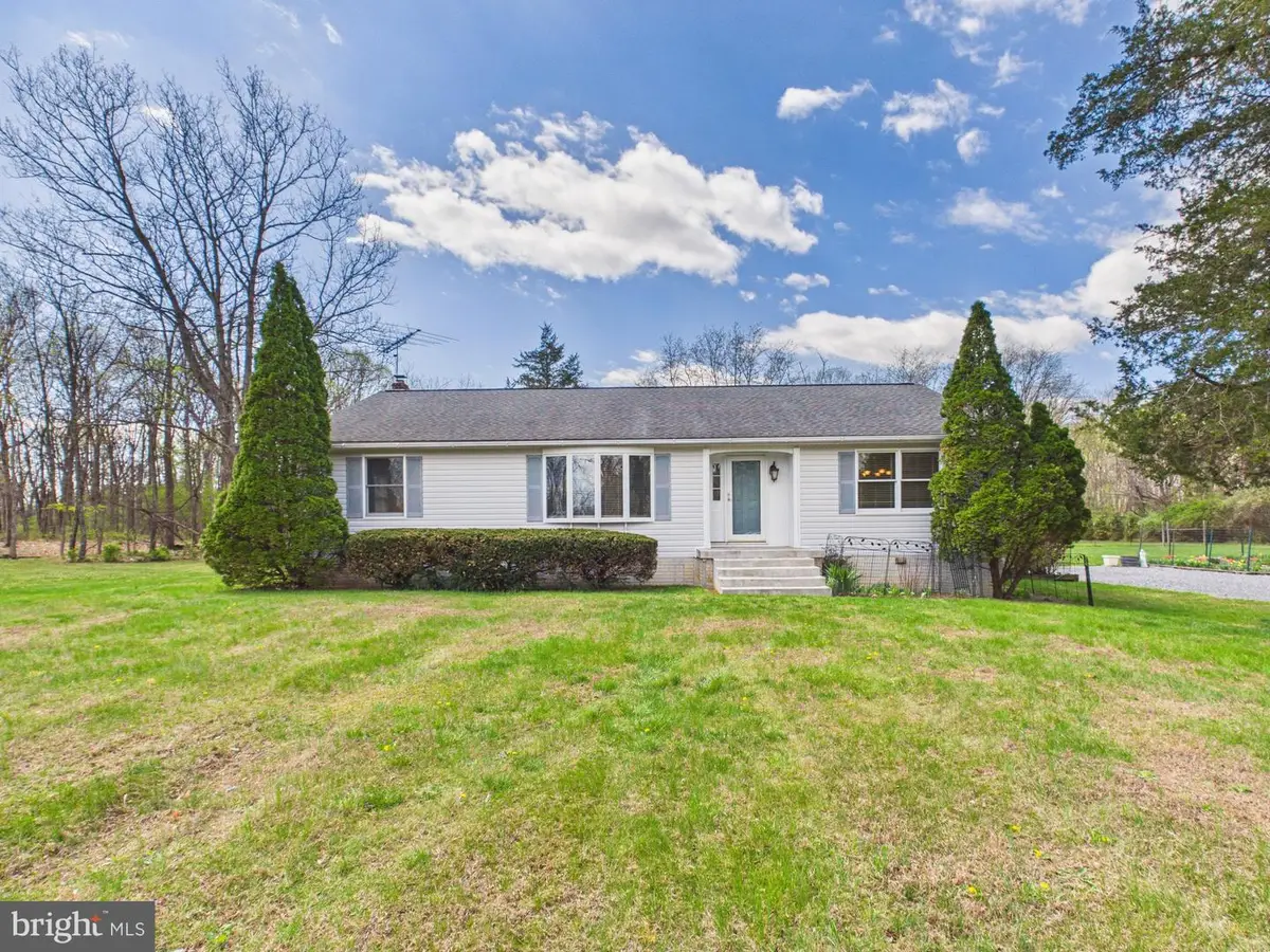 779 Cider Dr, Bunker Hill, WV 25413 - #1