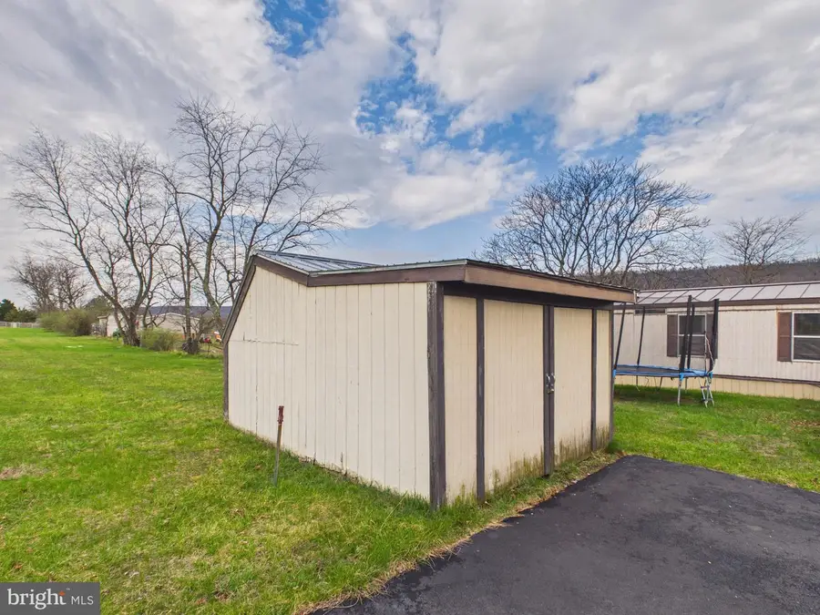 928 Dominion Rd, Gerrardstown, WV 25420 - #2