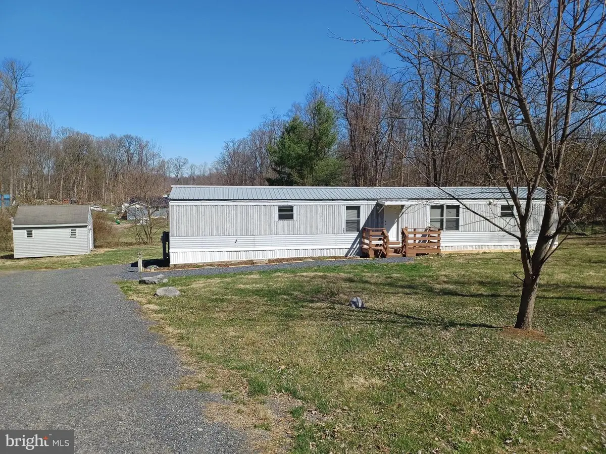 740 Emerson Dr, Falling Waters, WV 25419 - #1