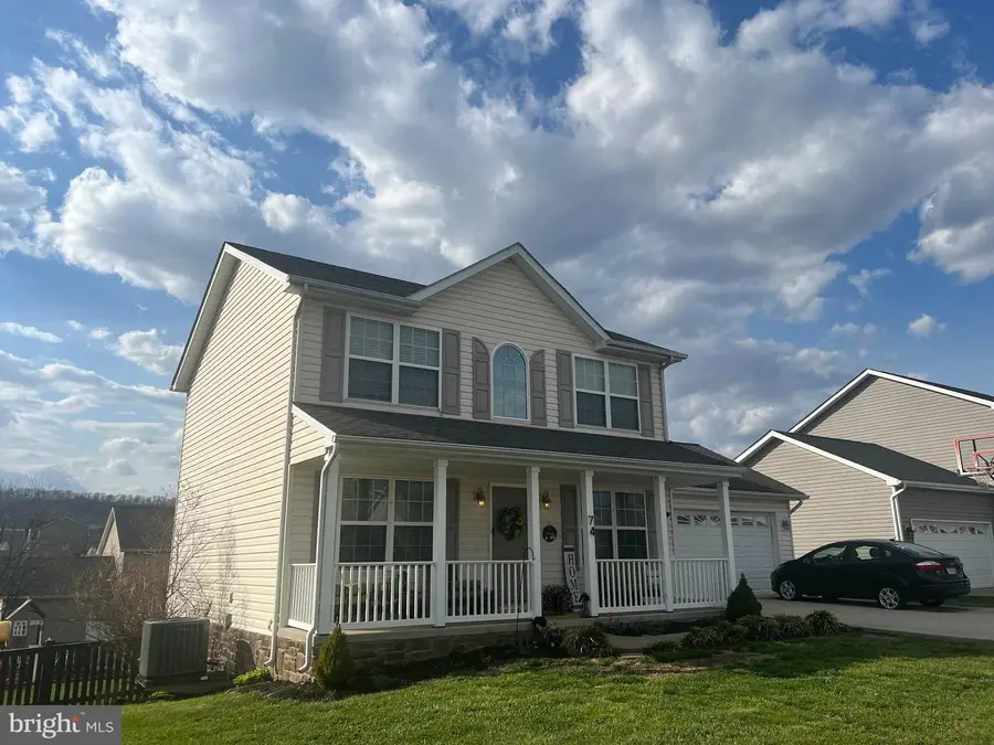 74 Toulouse Ln, Martinsburg, WV 25403 - #2