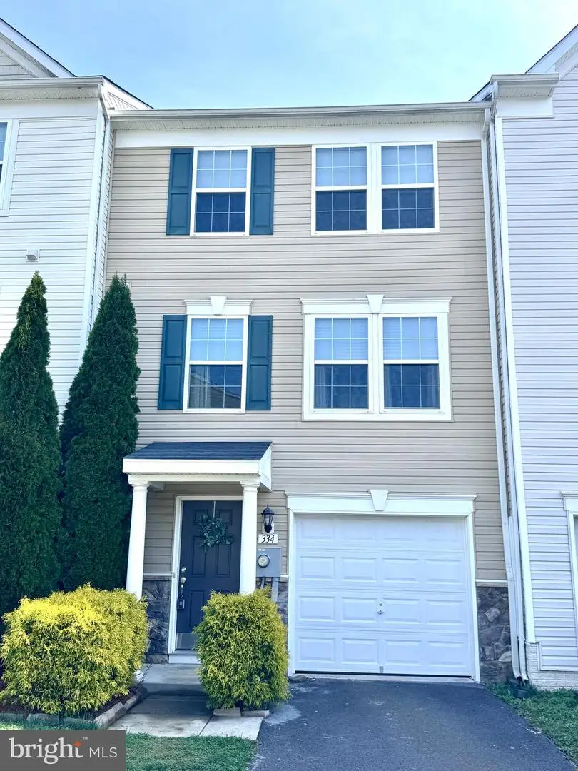 334 Rumbling Rock Rd, Hedgesville, WV 25427 - #2