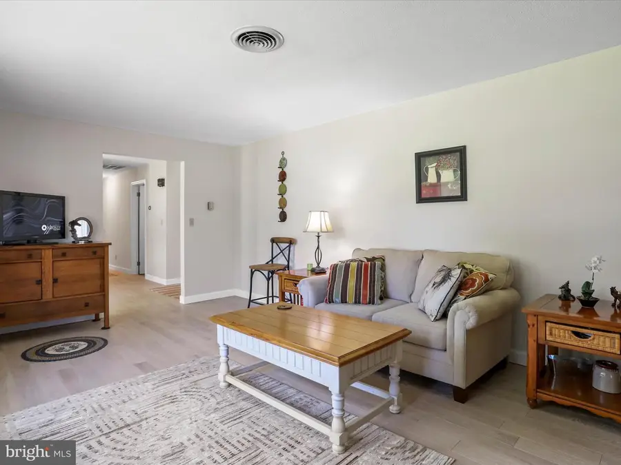 103 Myriah Dr, Martinsburg, WV 25405 - #2