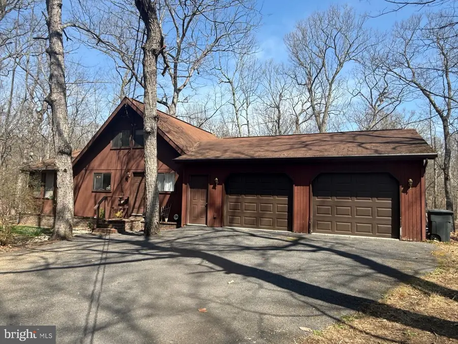 313 Mild Winter Rd, Hedgesville, WV 25427 - #2