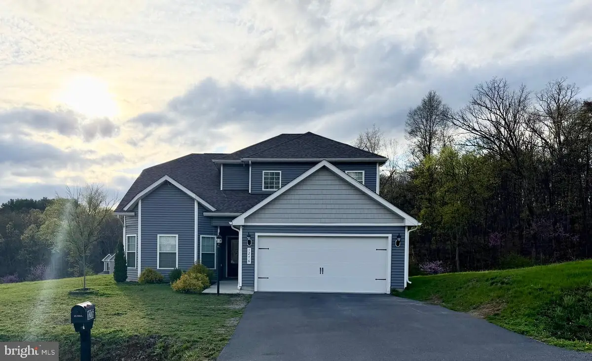 1276 Riparian Dr, Falling Waters, WV 25419 - #1