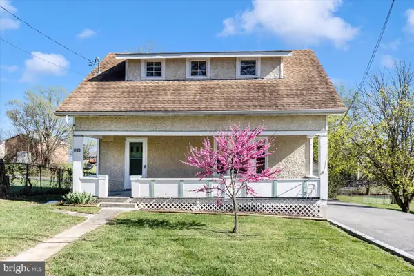104 Potato Hill St, HEDGESVILLE, WV 25427