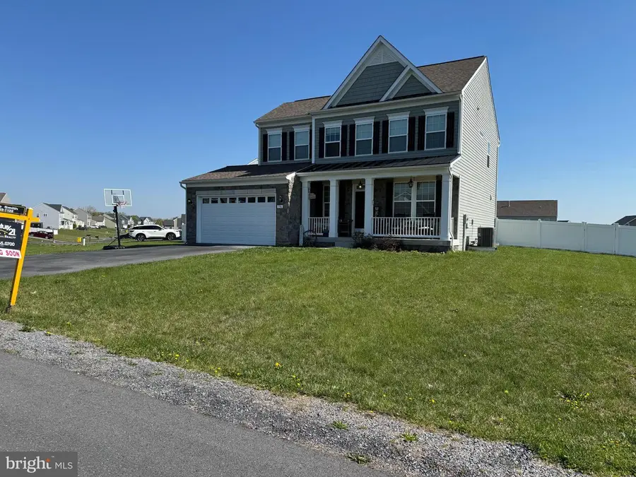 796 Calvert Circle, Bunker Hill, WV 25413 - #2