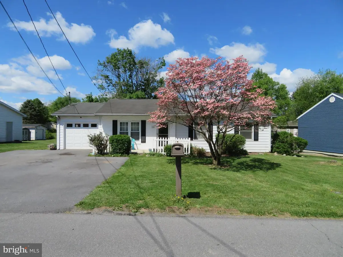144 Still Meadow Dr, Martinsburg, WV 25405 - #1