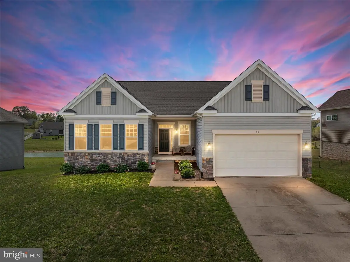 88 Aldershot Dr, Martinsburg, WV 25405 - #1