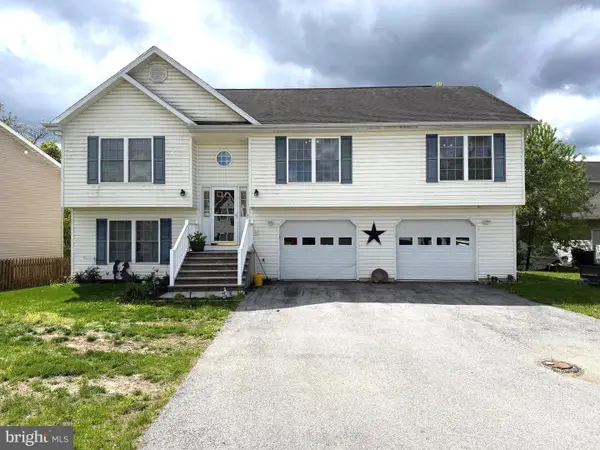 80 Jewels Ct, MARTINSBURG, WV 25404