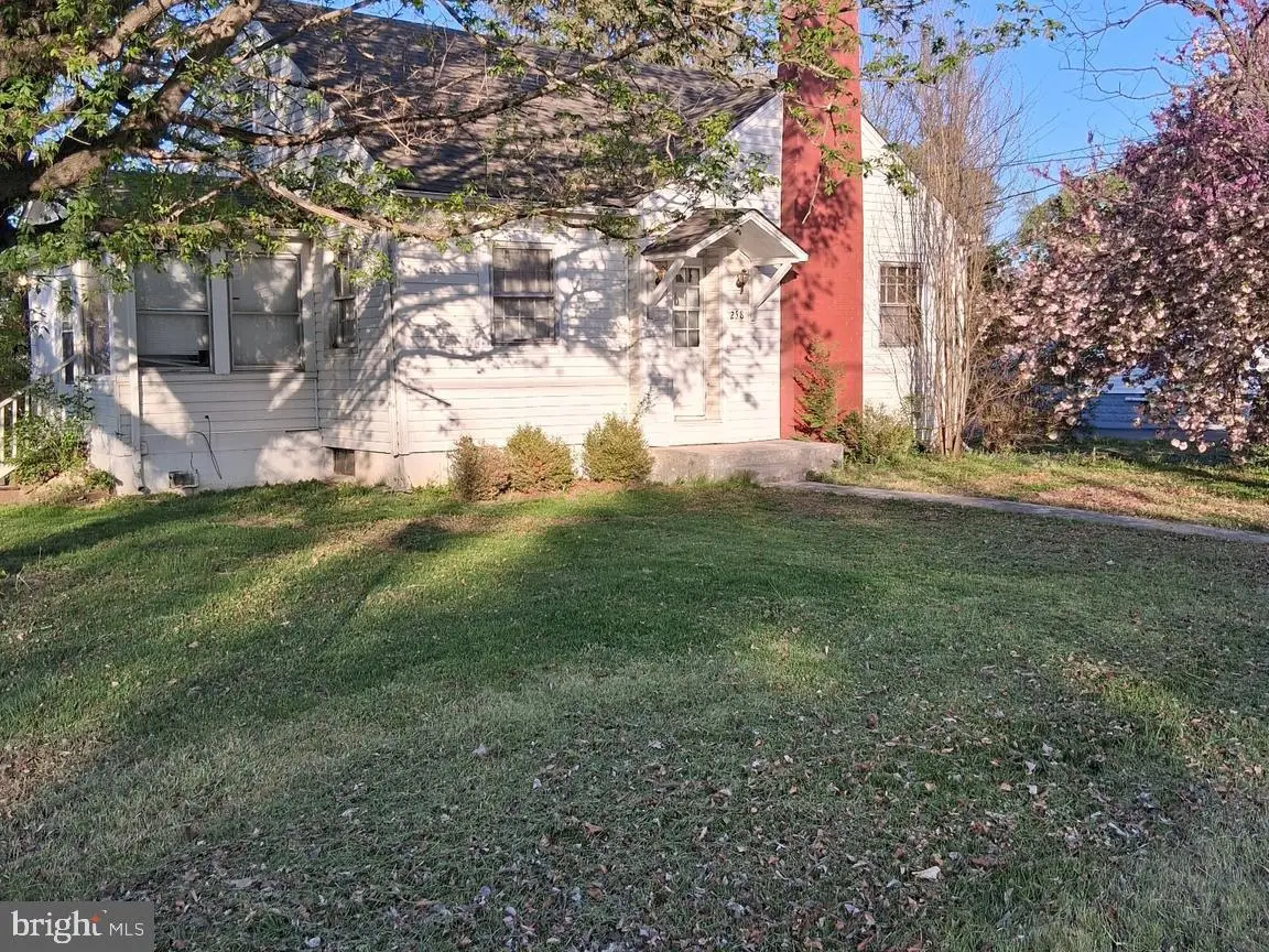 258 Warm Springs Ave, Martinsburg, WV 25404 - #1
