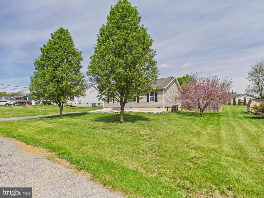 218 Larry Way, Bunker Hill, WV 25413 - #2