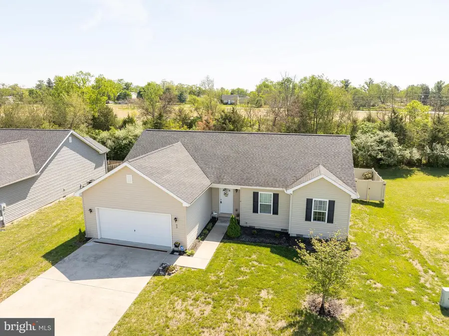 93 Invasion Ct, Bunker Hill, WV 25413 - #2