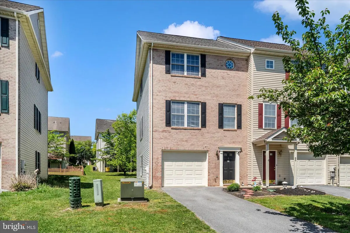 83 Fiser Ln, Martinsburg, WV 25404 - #1