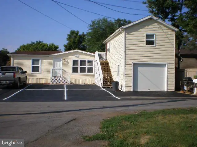 102 Lights Addition Dr, Martinsburg, WV 25404 - #2