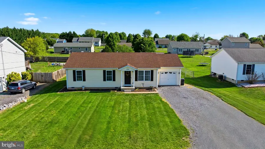 204 Sonya Ln, Bunker Hill, WV 25413 - #3