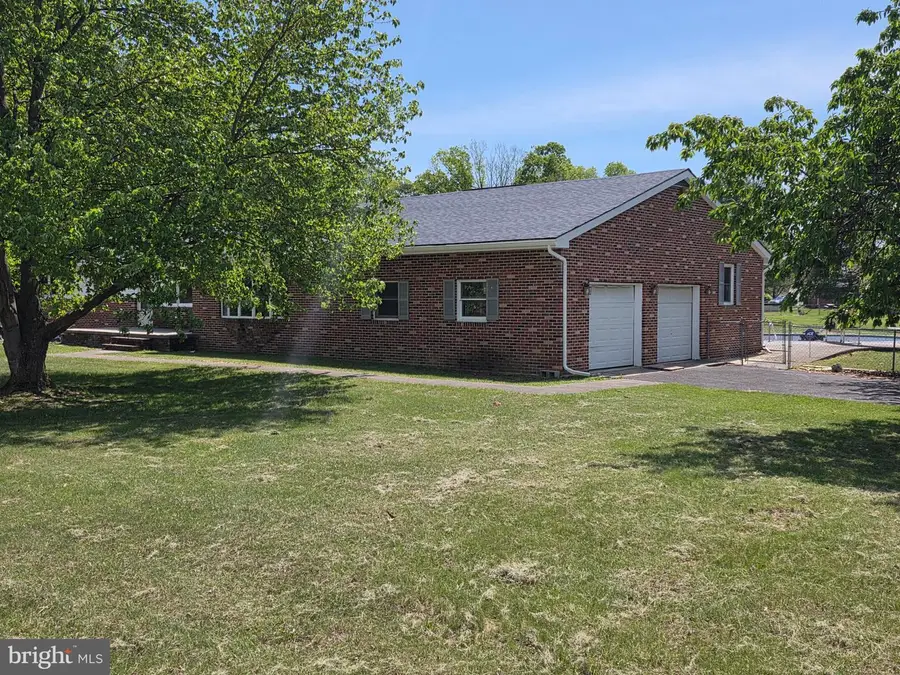 64 Shickle Ln, Inwood, WV 25428 - #2