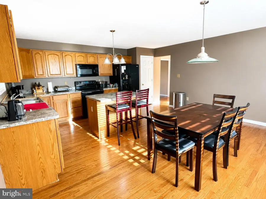 326 Hollida Ln, Martinsburg, WV 25404 - #3