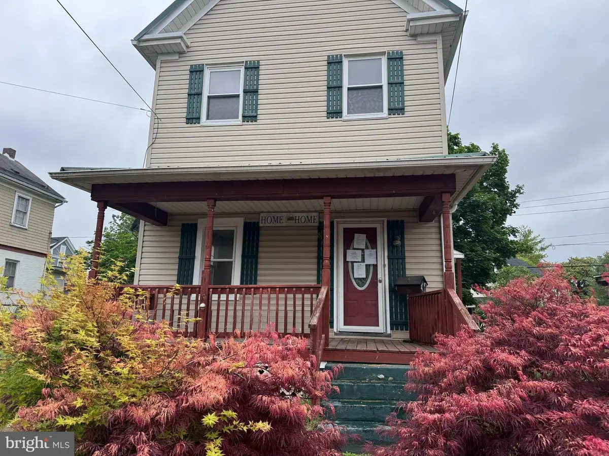 805 Maryland Ave, Martinsburg, WV 25401 - #1