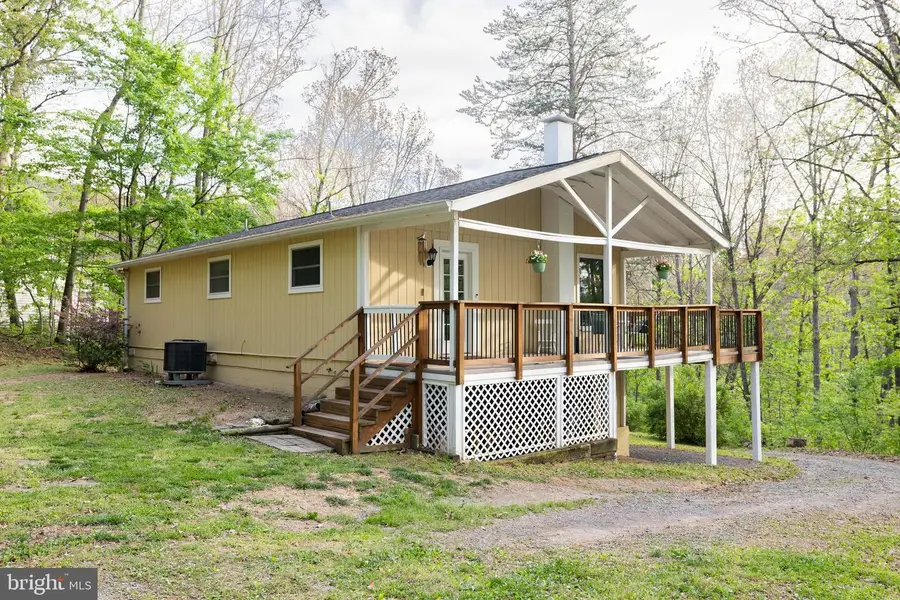 455 Huckleberry Dr, Gerrardstown, WV 25420 - #2