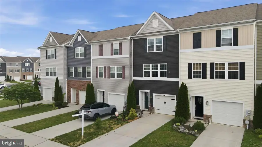 185 Magellan Dr, Martinsburg, WV 25404 - #3