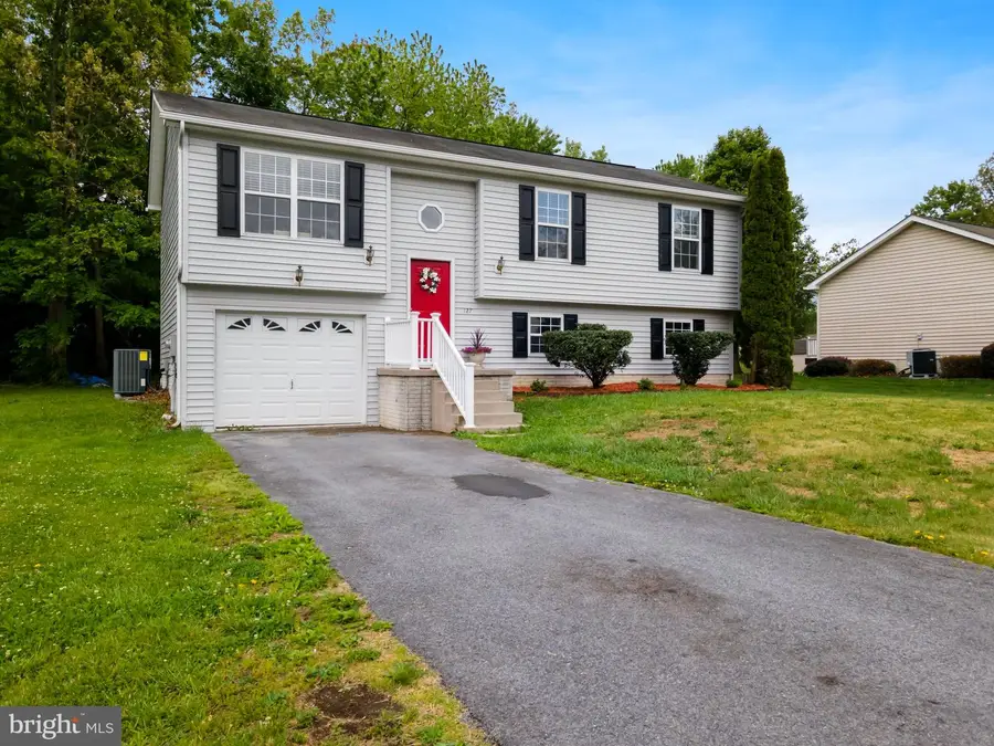 127 Thoreau Dr, Inwood, WV 25428 - #3