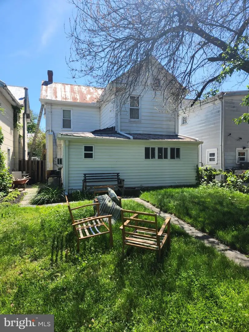 417 E Race St, Martinsburg, WV 25404 - #3