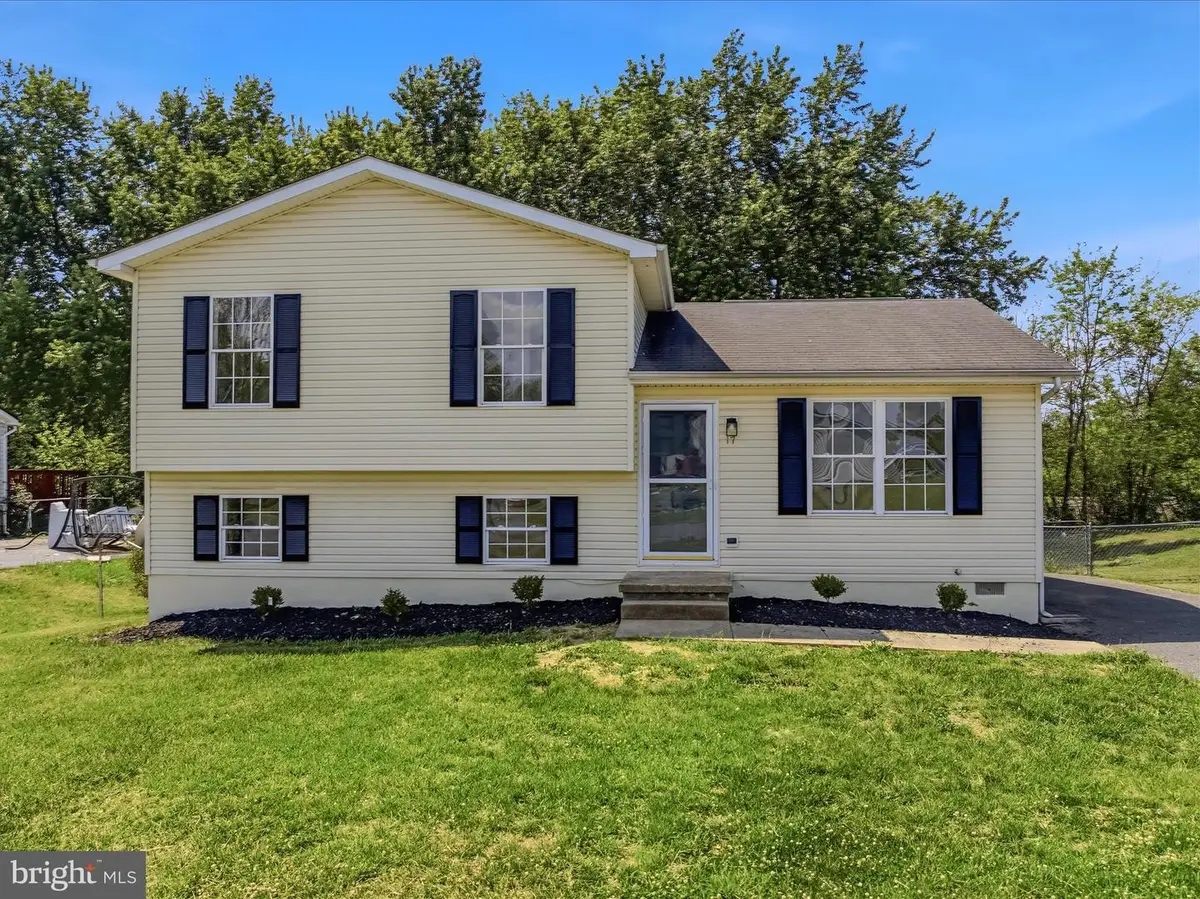 17 Midnoon Dr, Martinsburg, WV 25404 - #1