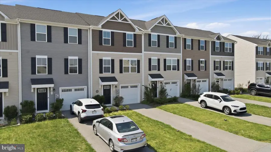 76 Chincoteague Ln, Martinsburg, WV 25403 - #2