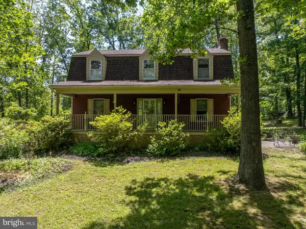 7647 Hedgesville Rd, HEDGESVILLE, WV 25427