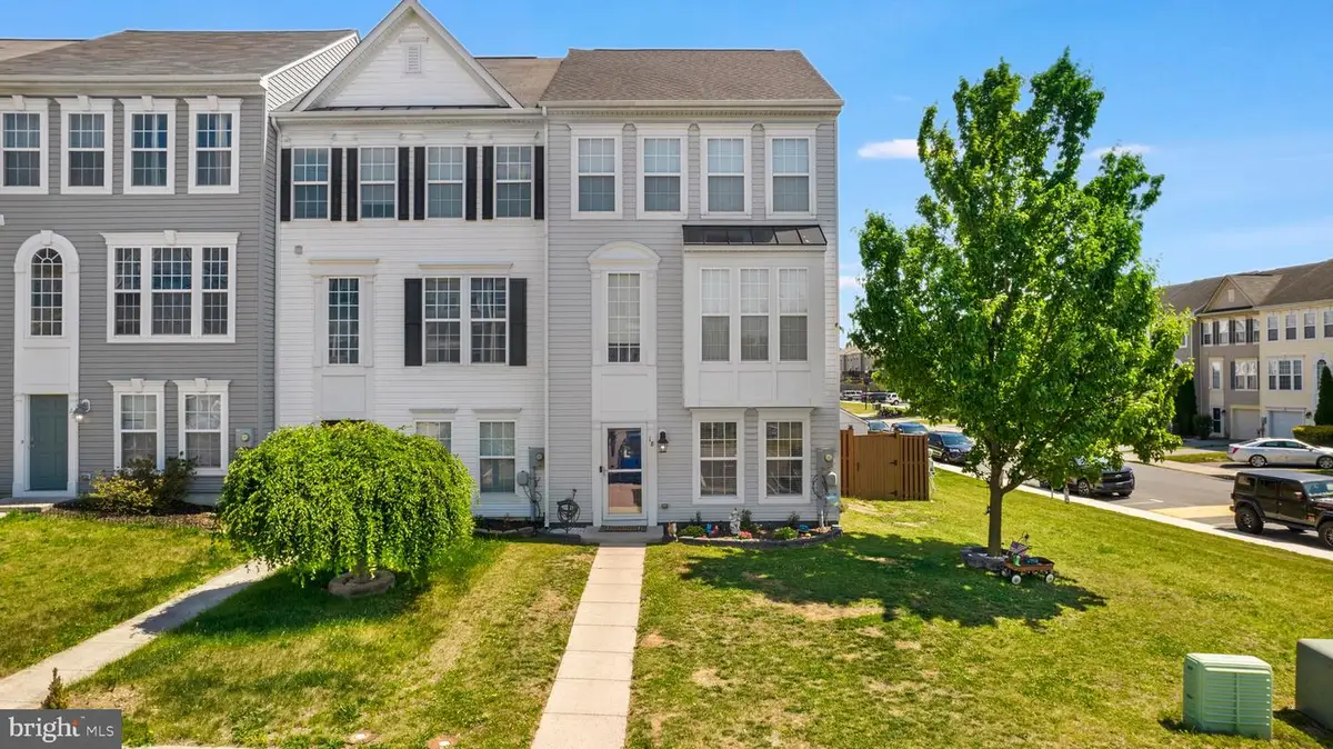 18 Scholarship Ln, Martinsburg, WV 25404 - #1