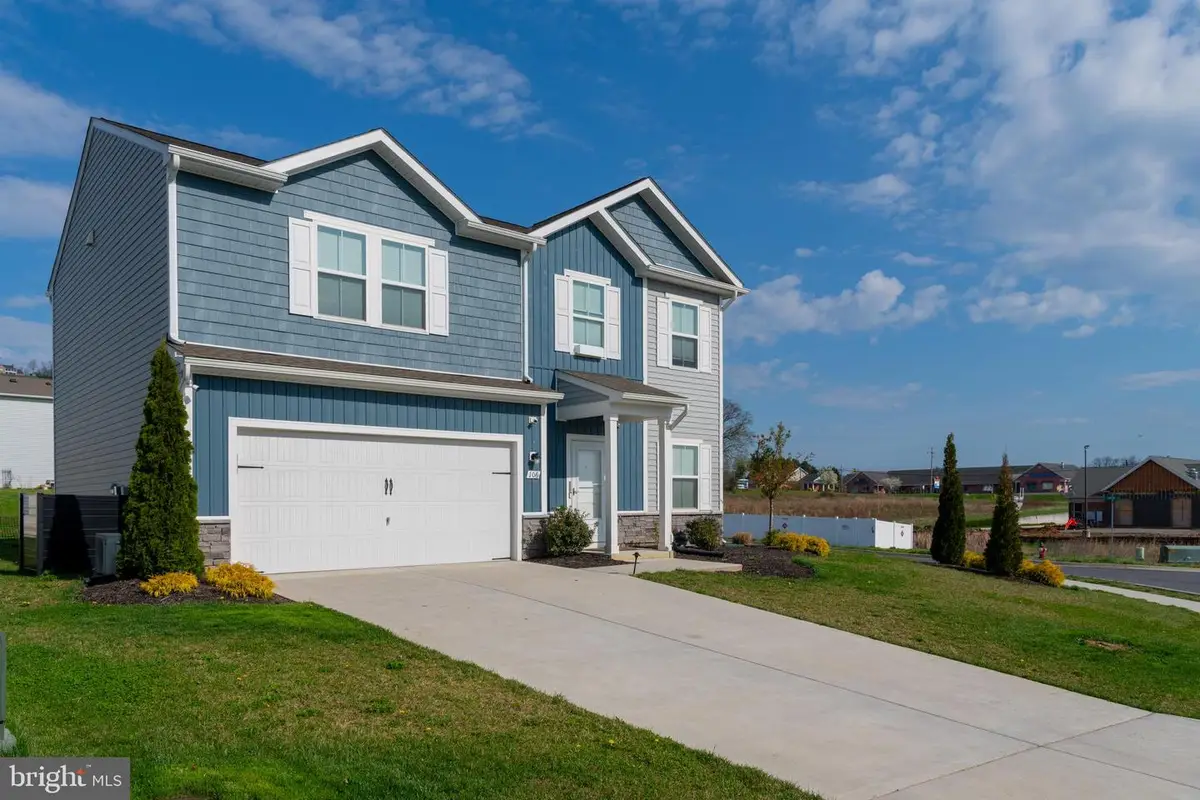 106 Perdiz Rd, Hedgesville, WV 25427 - #1