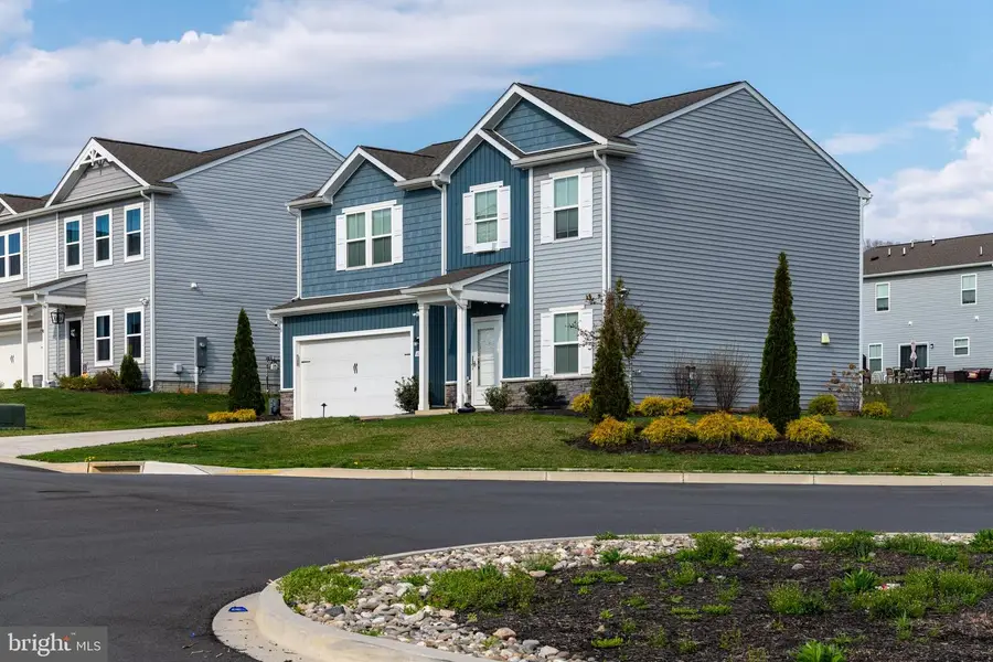 106 Perdiz Rd, Hedgesville, WV 25427 - #2