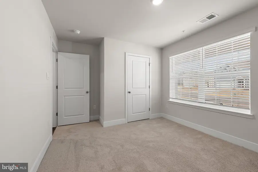 290 Peking Ln, Martinsburg, WV 25403 - #3