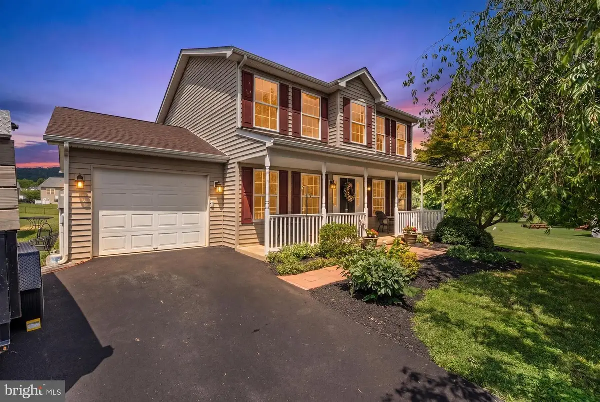 105 Riviera Dr, Martinsburg, WV 25403 - #1