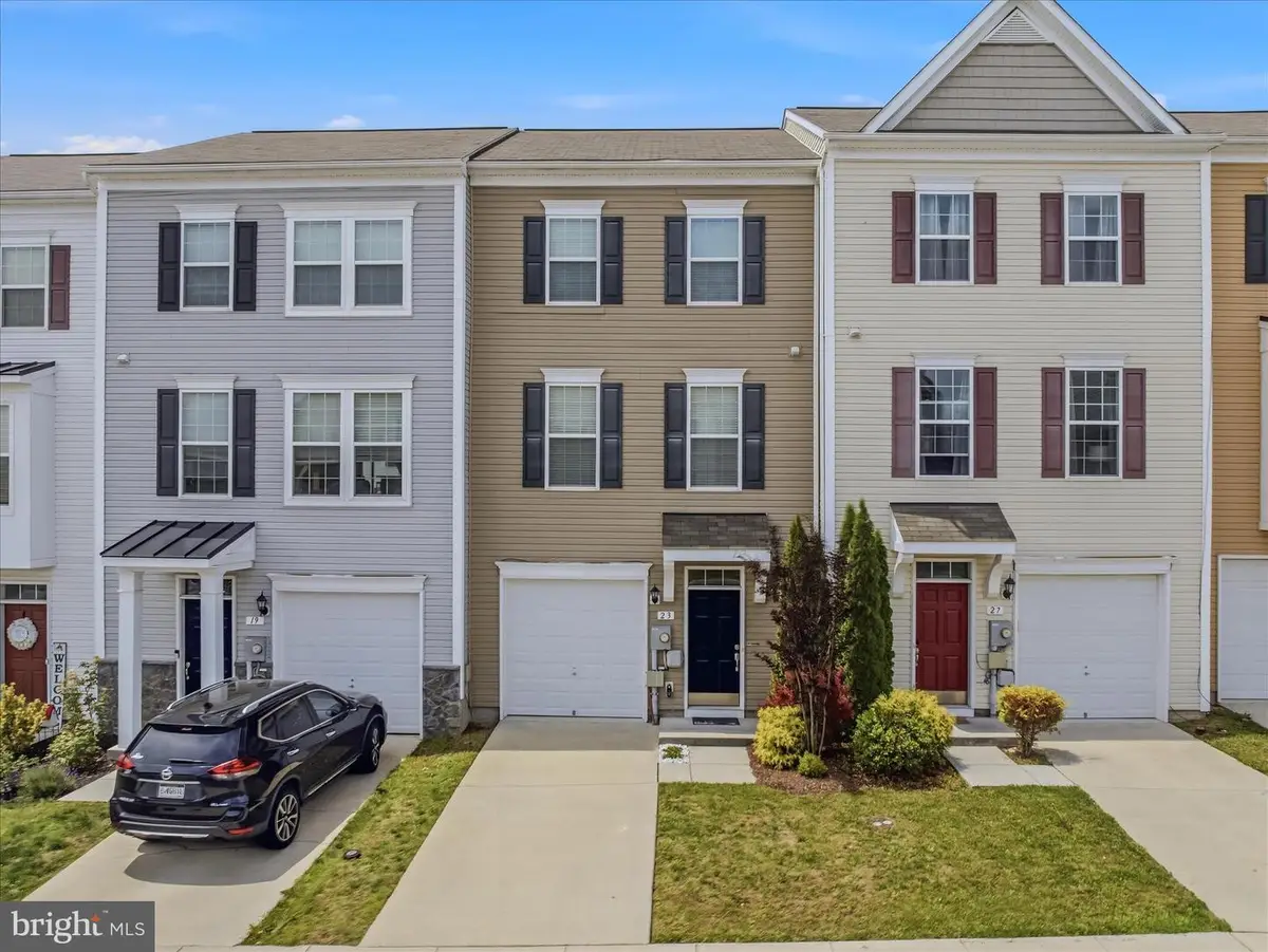 23 Landis Ct, Falling Waters, WV 25419 - #1
