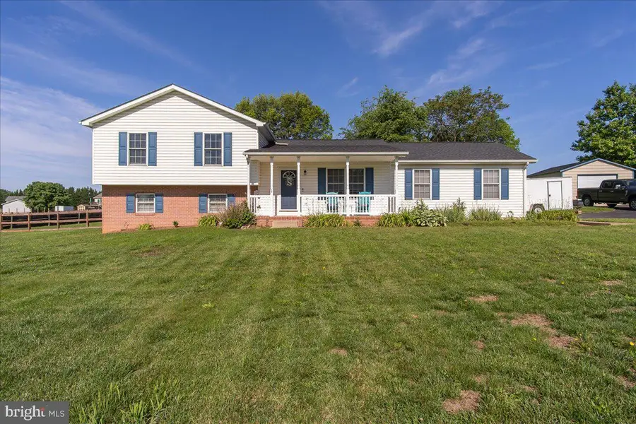 600 Canterbury Dr, Martinsburg, WV 25403 - #2