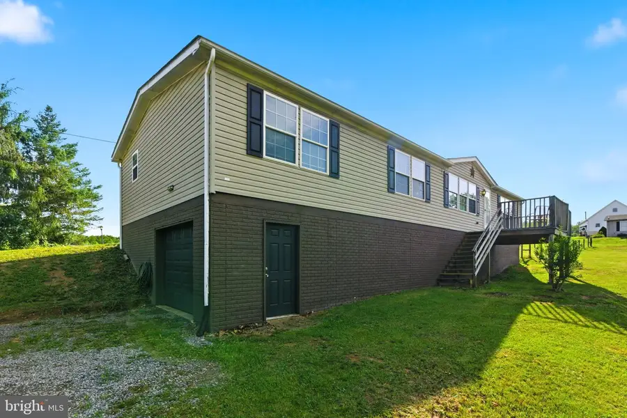 1898 Sawmill Rd, Hedgesville, WV 25427 - #2