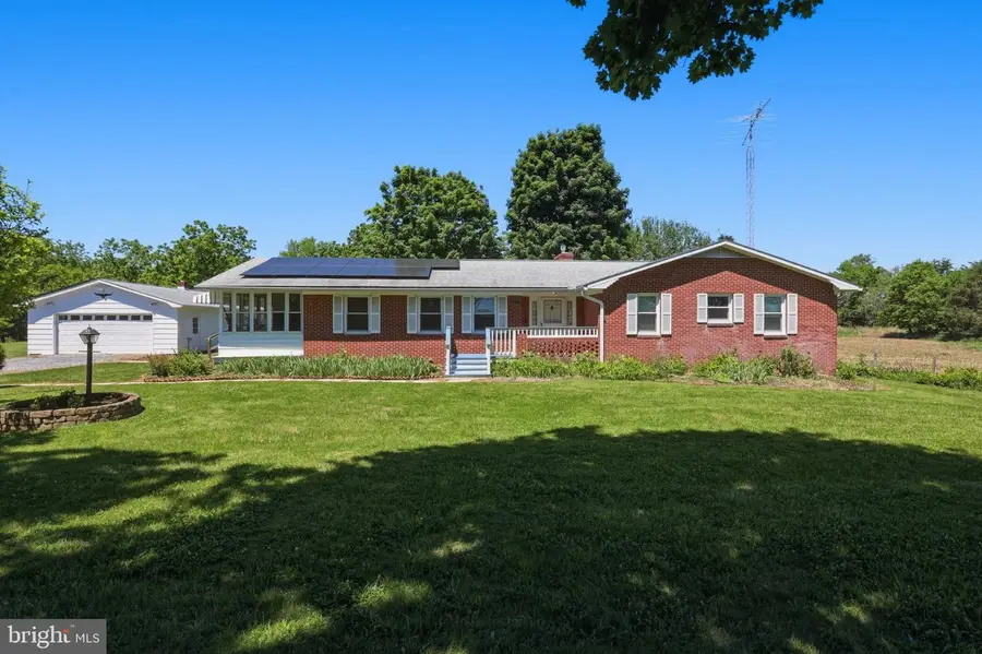 2277 Greensburg Rd, Martinsburg, WV 25404 - #2