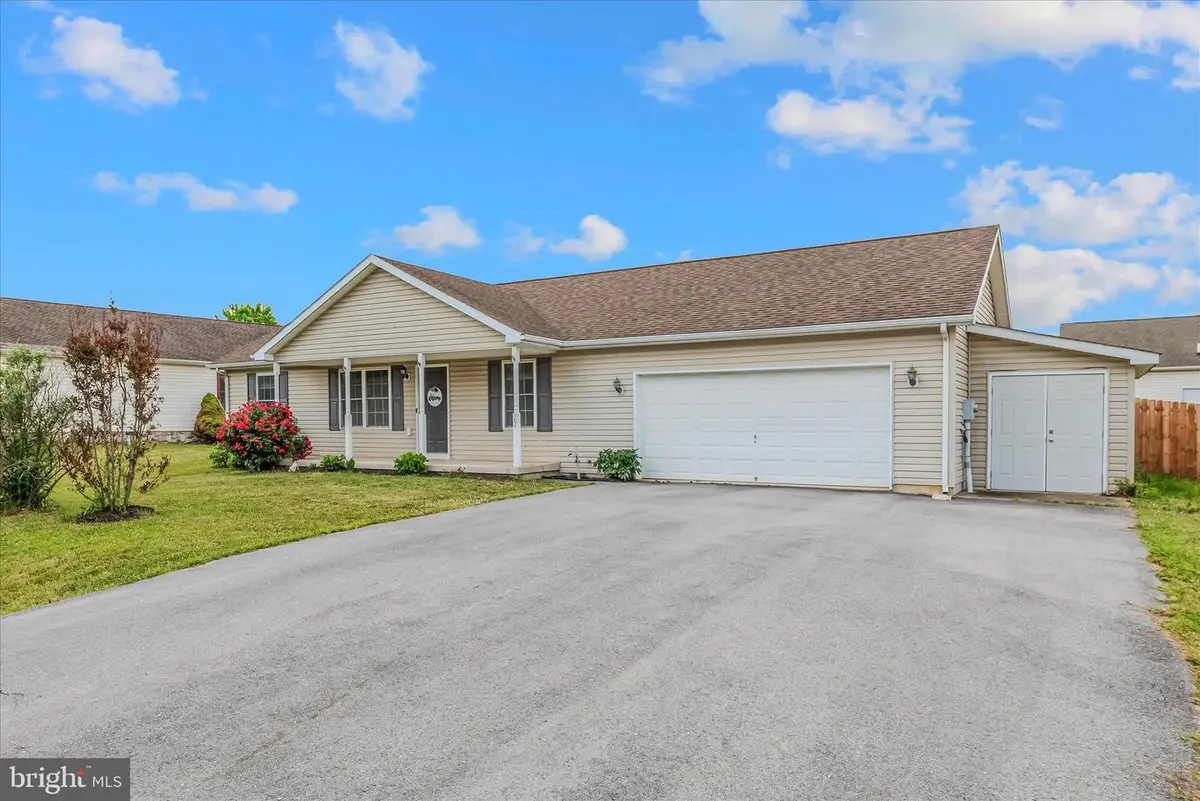 104 Owl Ave, Martinsburg, WV 25405 - #1