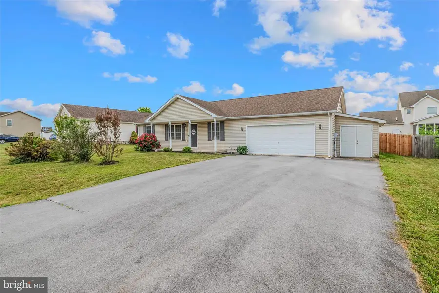 104 Owl Ave, Martinsburg, WV 25405 - #2