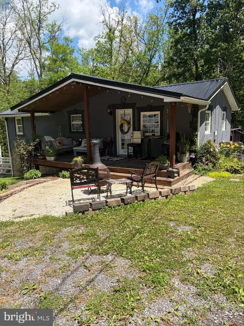 204 Raccoon Ln, Gerrardstown, WV 25420 - #3