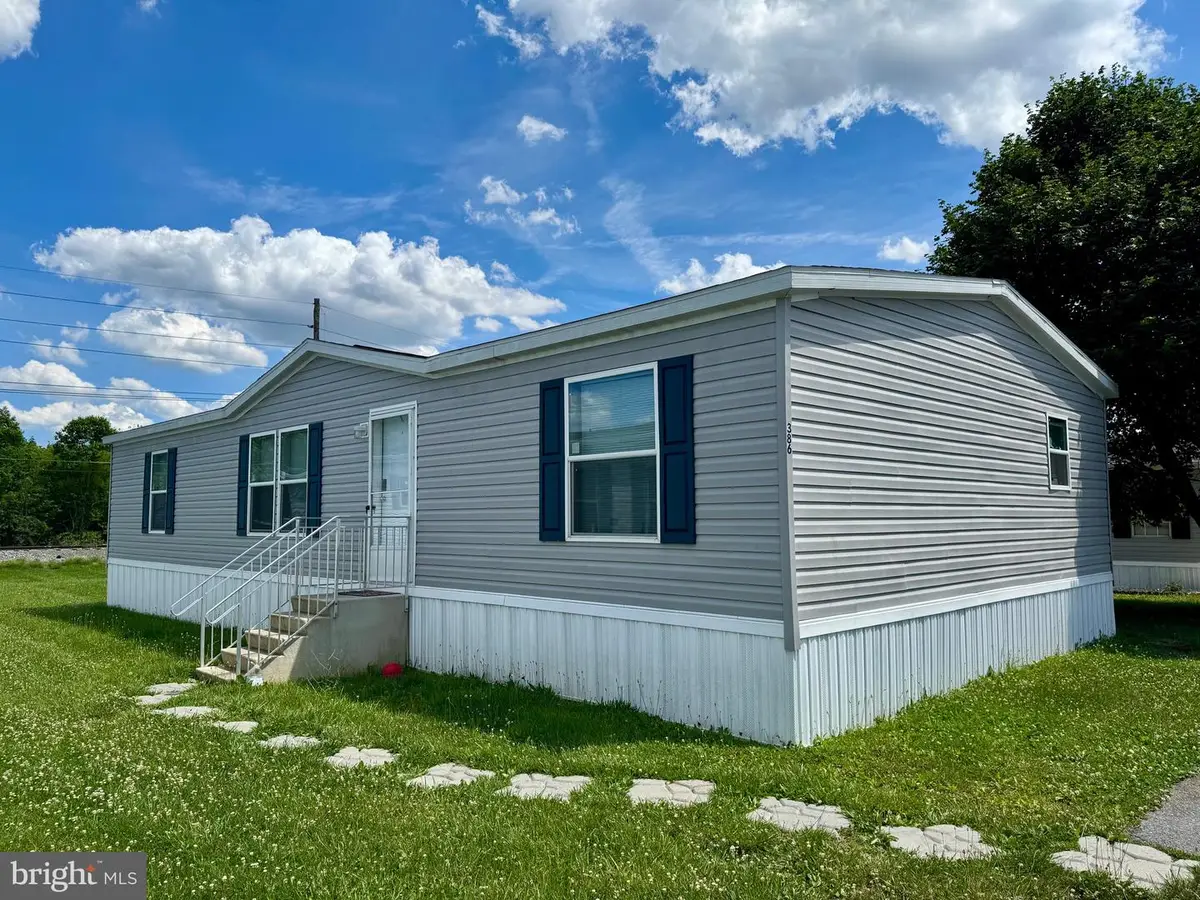 386 Royal Crest Dr, Martinsburg, WV 25405 - #1