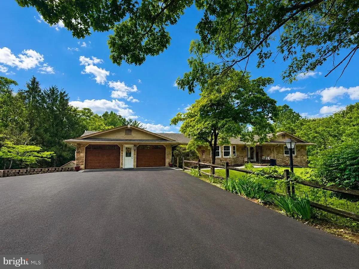 1618 Eagle School Rd, Martinsburg, WV 25404 - #1