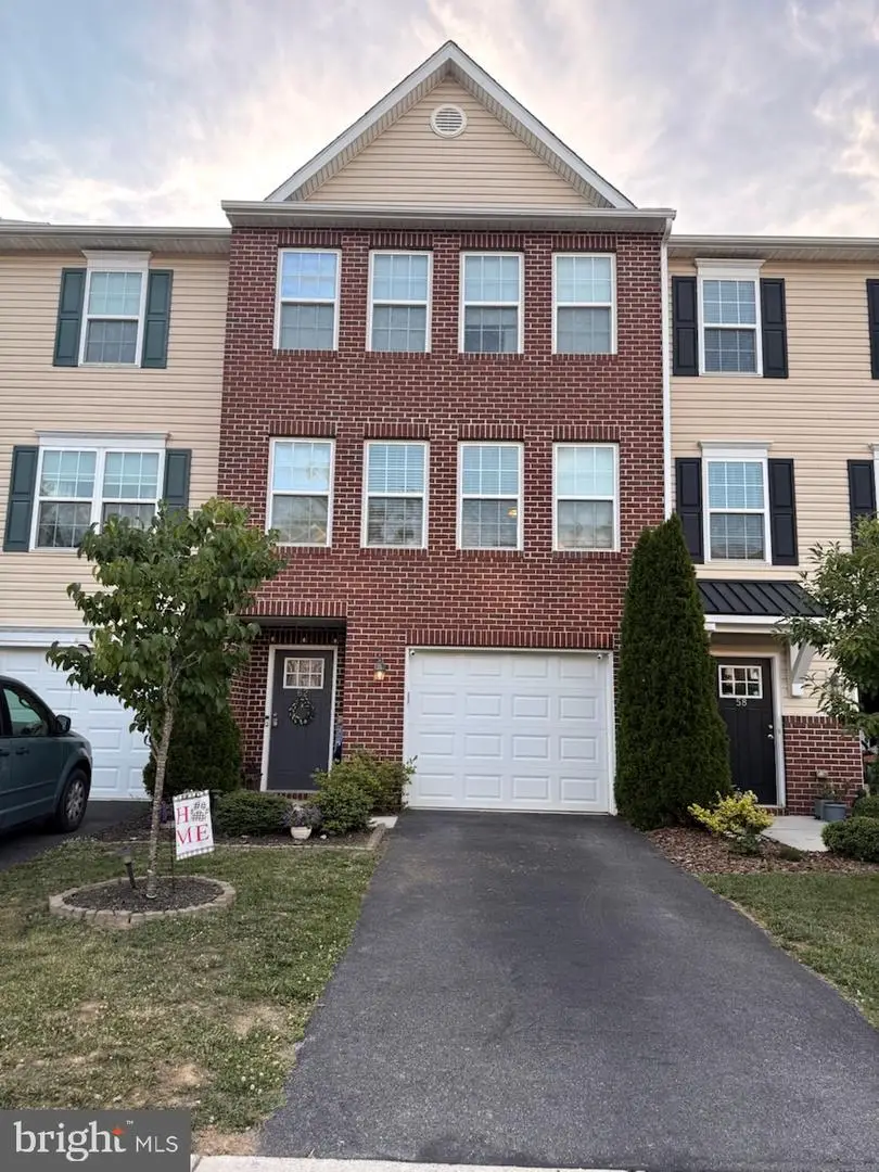 62 Savage Ct, Falling Waters, WV 25419 - #1