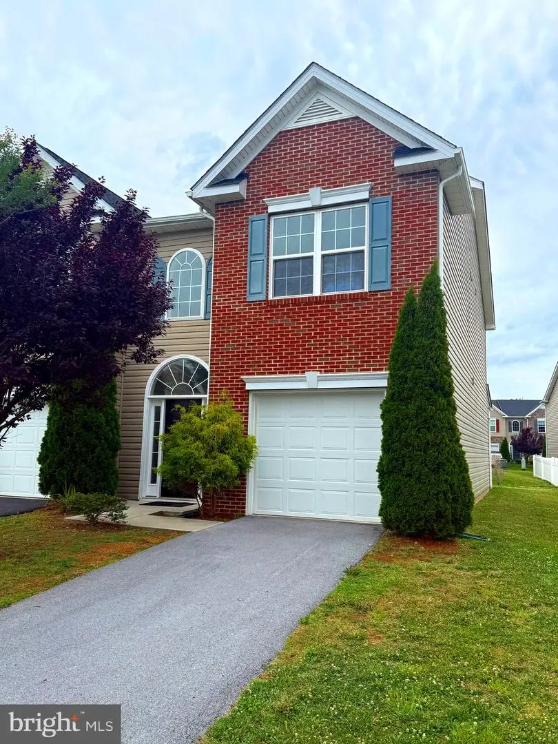 25 Cavendish Way, Falling Waters, WV 25419 - #2