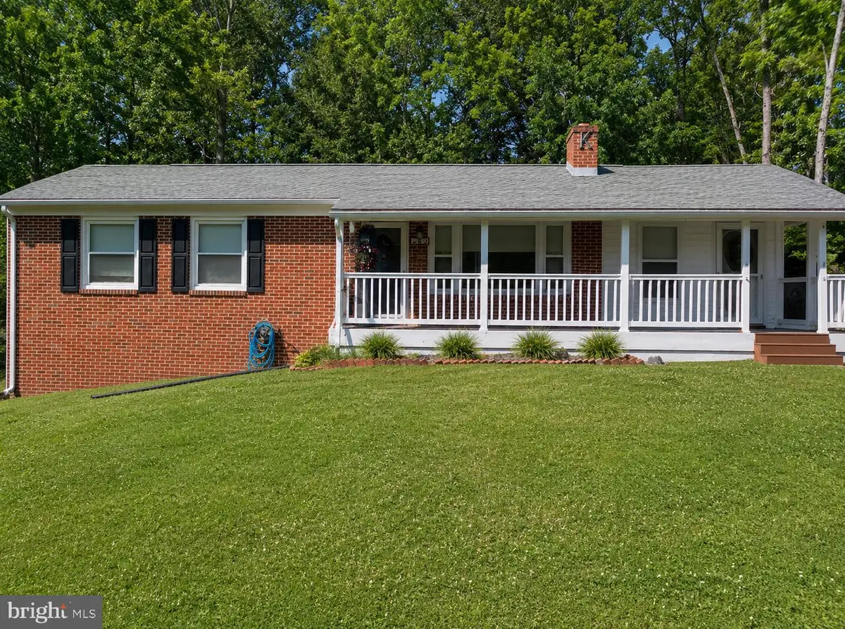 60 Elliott Dr, Martinsburg, WV 25403 - #1