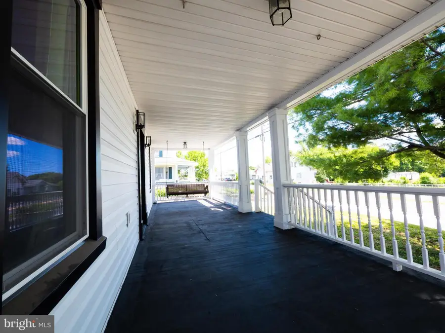 9862 Winchester Ave, Bunker Hill, WV 25413 - #2