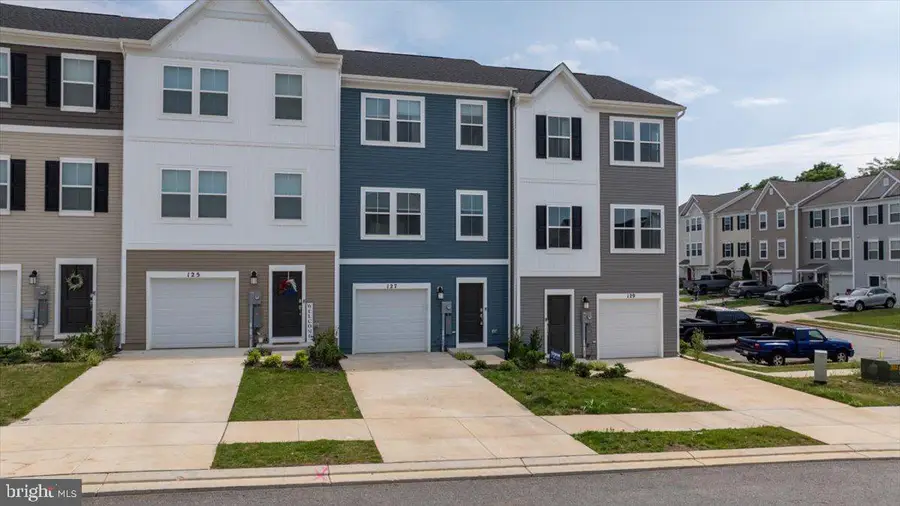 127 Brashear Ct, Martinsburg, WV 25403 - #2